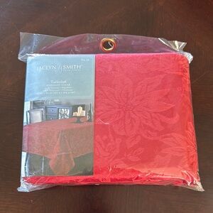 Christmas Jacklyn Smith Red Poinsettia designTablecloth Cotton/Poly New 60x84”